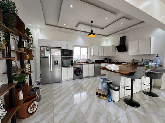 Appartement 4 chambres à louer aux Almadie image 2