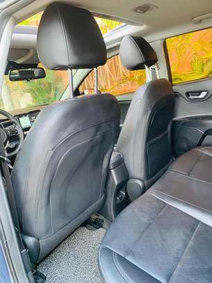 kia stonic gt 2018 image 10