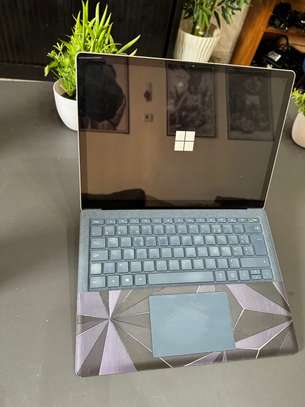 Surface laptop 3 i7 10th / 16gb ram image 2