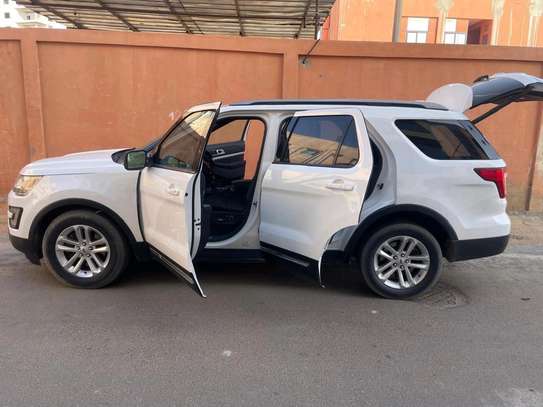 Ford explorer 2017 4 cylindres image 6