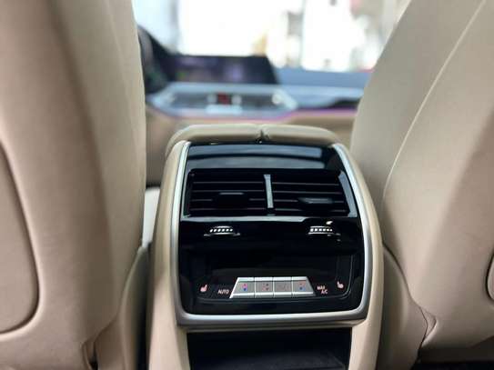 BMW X5 2019 image 14