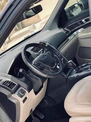 Ford Explorer Limited Annee 2018 image 7