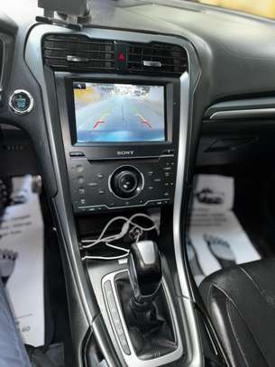Ford fusion image 4