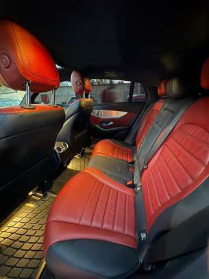 MERC3DES GLC 43 AMG  ANNÉE 2019 image 3