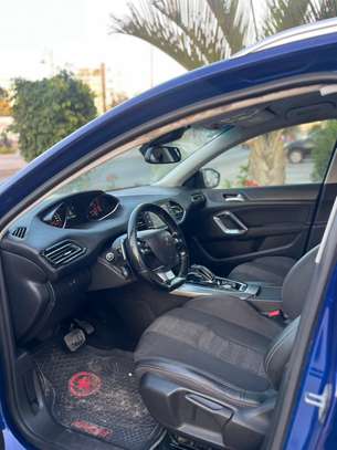 LOCATION PEUGEOT 308 DE 2018 image 8