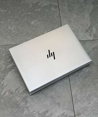 Hp elitebook 840 G9 image 3