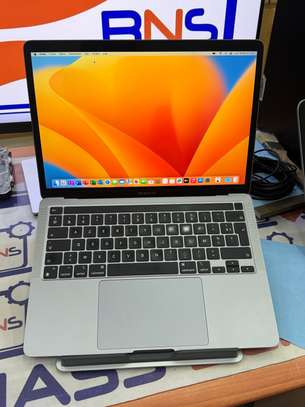 MacBook Pro Touch Bar 2020 Puce M1 13.3 Pouce image 5