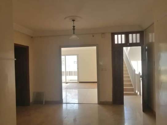 Appartement F3 à louer au 2e étage à L6 extension image 9