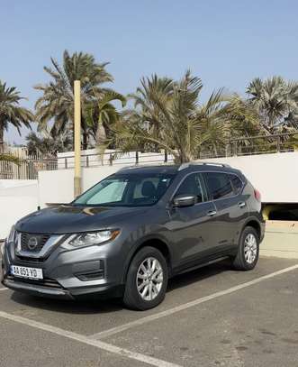 NISSAN ROGUE image 1