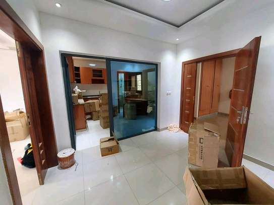 Appartement très spacieux aux Almadies image 3