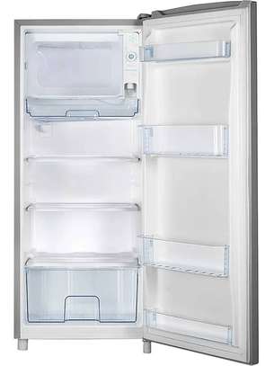REFRIGERATEUR 179L HISENSE BAR 1PORTE AVEC FONTAINE GRIS image 2