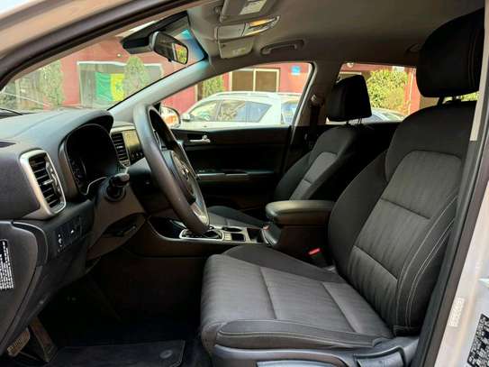Kia sportage année 2020 image 10