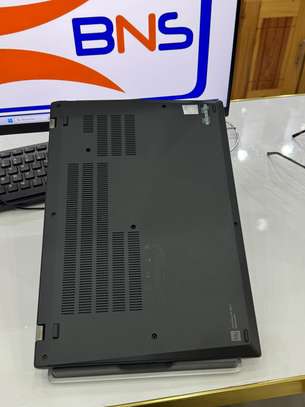 Lenovo ThinkPad T16 Gen 1, écran FHD+ 16" i7 12th Gen image 4