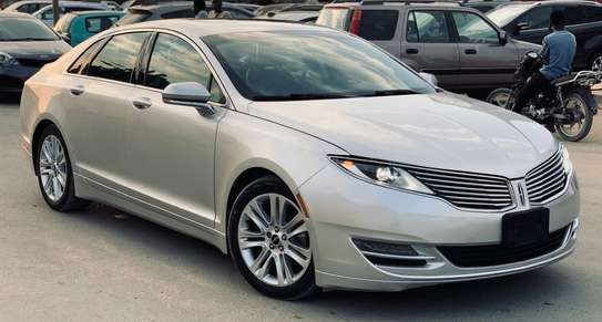 Lincoln mkz image 3
