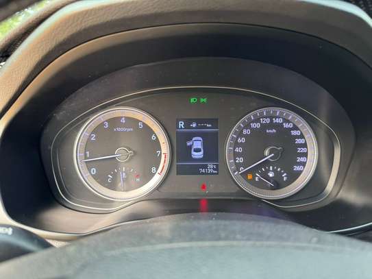 Hyundai grandeur 2018 image 7