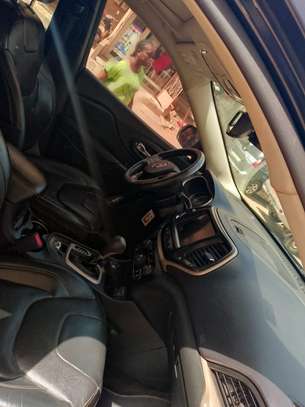 LOCATION TRÈS BELLE JEEP CHEROKEE image 13