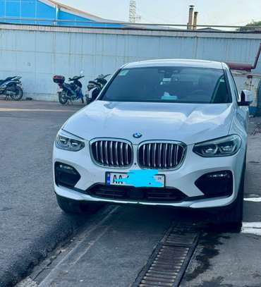 BMW X4 2020 image 1