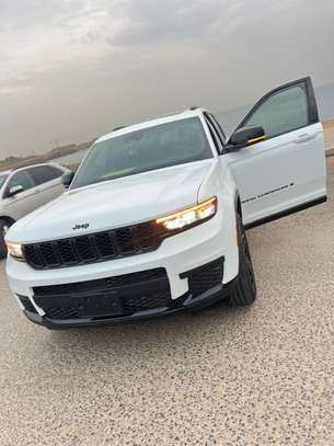 Jeep Grand Cherokee 2023 image 2