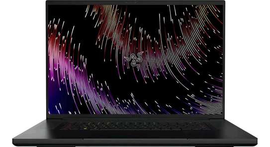 Gamer Razer Blade Pro 17 pouces image 1