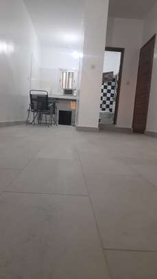 APPARTEMENT à HANN MARISTES 1 près Ecole Japonaise image 1