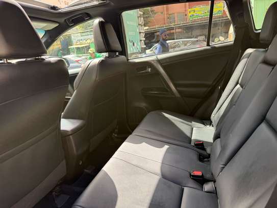 Toyota Rav4 2018 image 11
