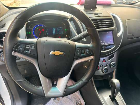 Chevrolet trax image 6