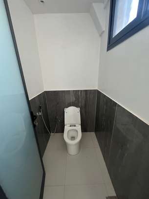 APPARTEMENT F5 VUE SUR MER AU VIRAGE image 14