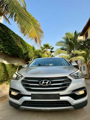 Hyundai Santafe image 2