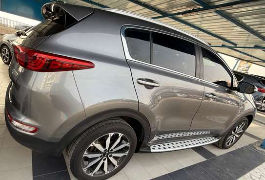 Kia Sportage grise 2017 image 7
