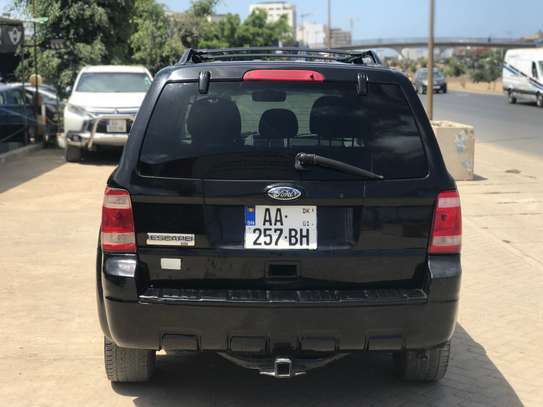 FORD ESCAPE 4x4 image 5