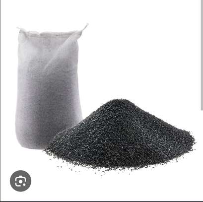 Charbon actif granulé en grand quantité (Sacs de 100 Kg) image 1
