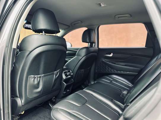 Hyundai santafe 2019 image 10