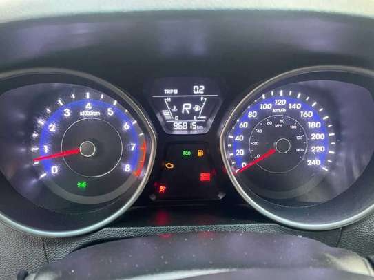 Hyundai Elantra 2016 image 5