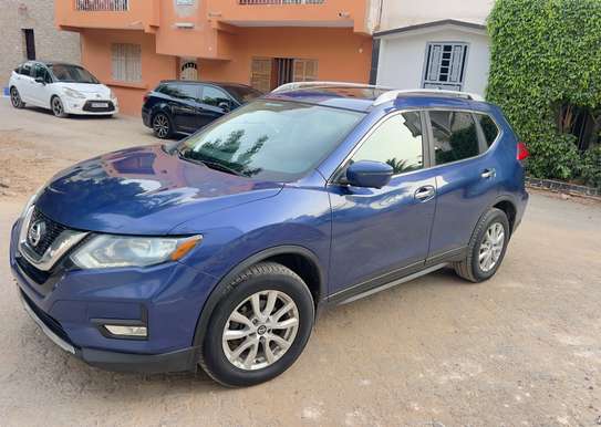 Nissan Rogue image 3