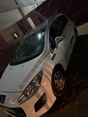 Peugeot 308 image 3