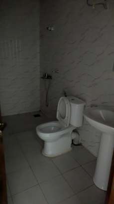 A louer un grand studio liberte6 image 4