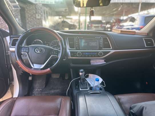 Location Toyota Highlander platinum 2018 image 7