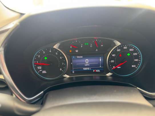 CHEVROLET EQUINOX 2019 image 11