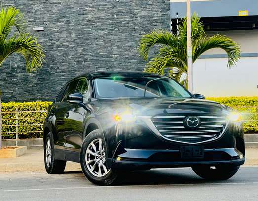 Mazda cx9 Anne 2018 full options image 4