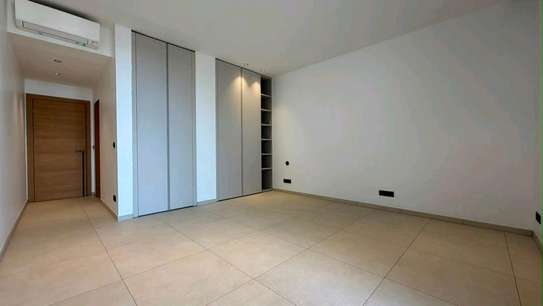 Loft a louer Cité Africa Ouakam image 3
