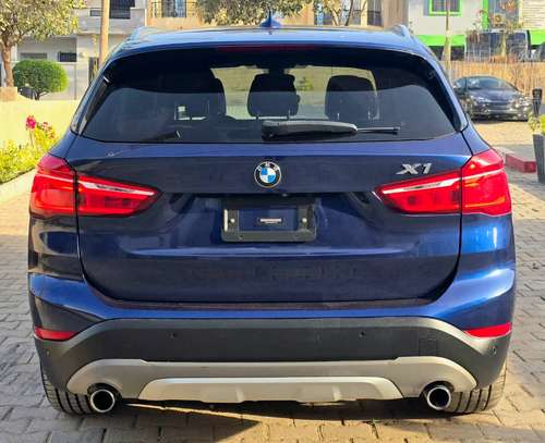 2018 BMW X1 XDrive image 12