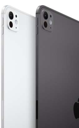 iPad Pro M5 13 pouces WIFI 256 GO image 1
