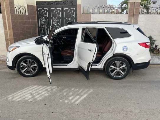 Hyundai Santa fe 7places 2015 image 9