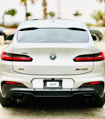 BMW X4 M40i image 1