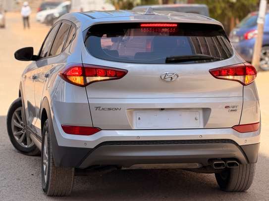 HYUNDAI TUCSON EVGT 4WD 2016 image 5