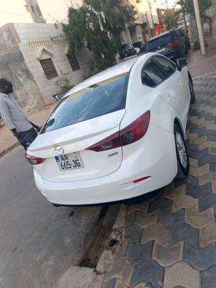 Mazda 3 2014 image 3