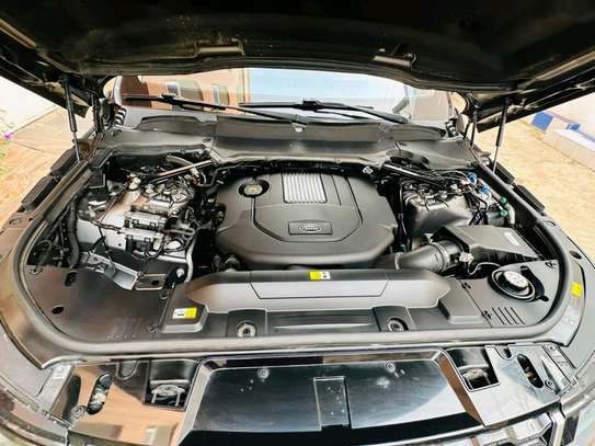Range Rover Sport 2019 image 13