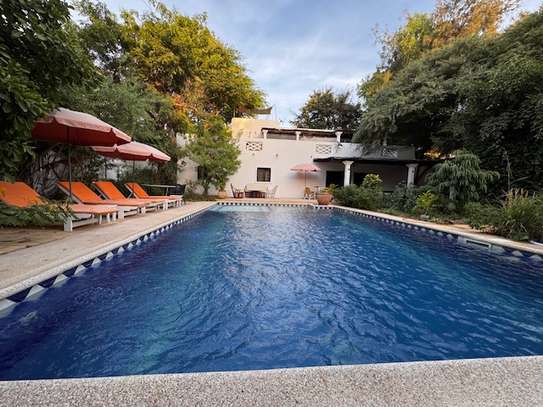 À VENDRE – Villa avec appartement indépendant à Ngaparou image 14