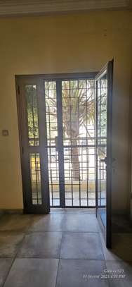Studio Ouest Foire F2 image 9