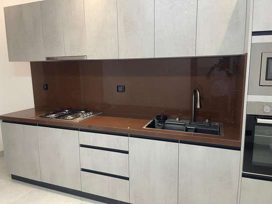 Appartement F4 neuf à louer au Point E image 7